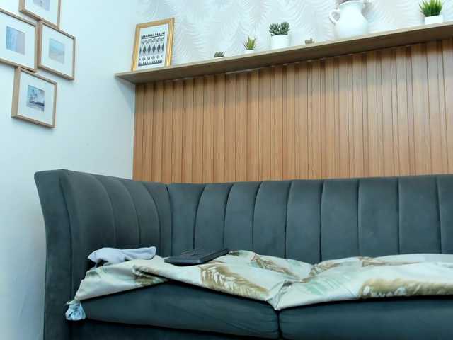 riley-reid-milf live cam on BongaCams