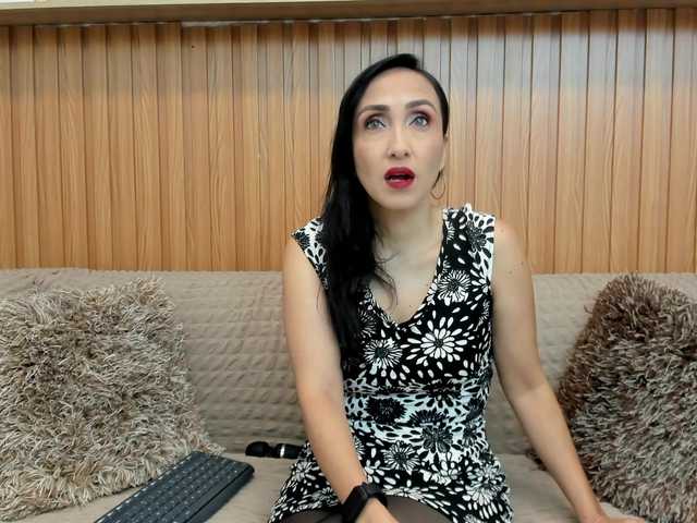 riley-reid-milf live webcam show