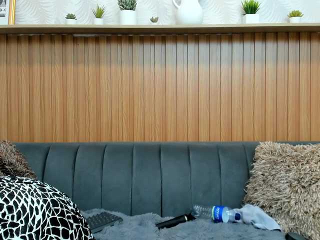 riley-reid-milf live webcam show