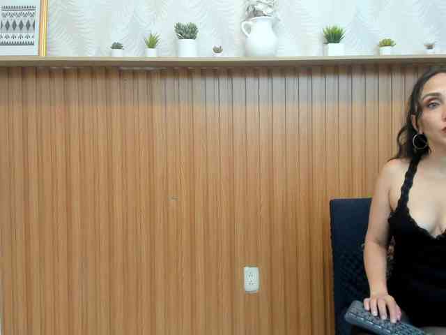 Model: riley-reid-milf