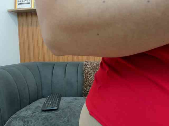 riley-reid-milf webcam