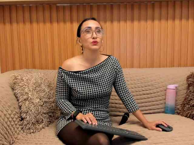 riley-reid-milf webcam