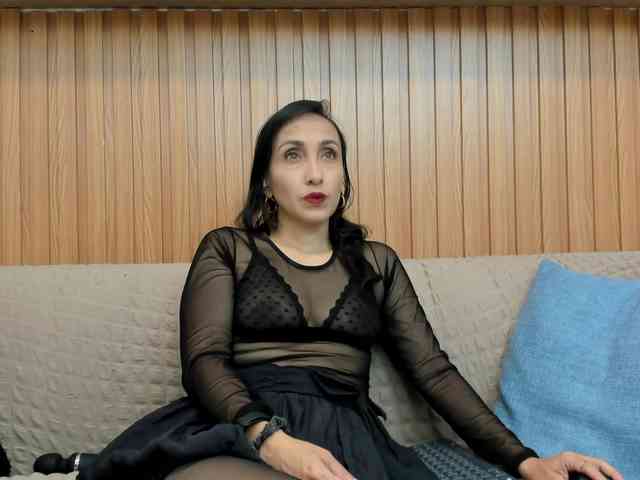 riley-reid-milf webcam