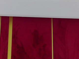 AuraMilf Porn Show