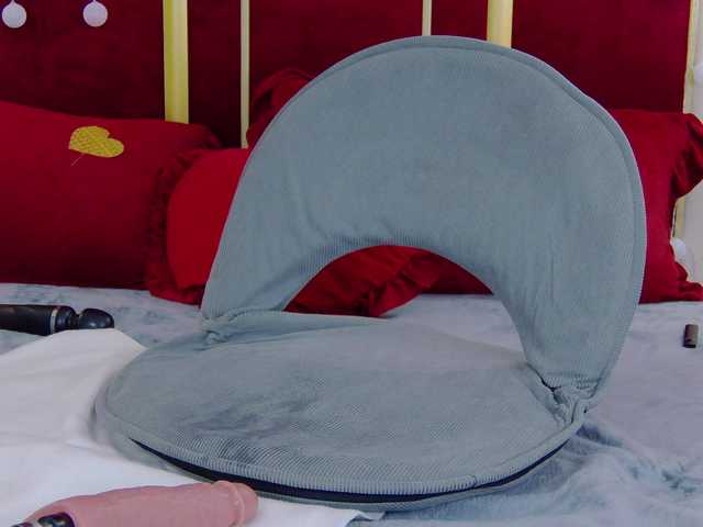 AuraMilf live cam on BongaCams
