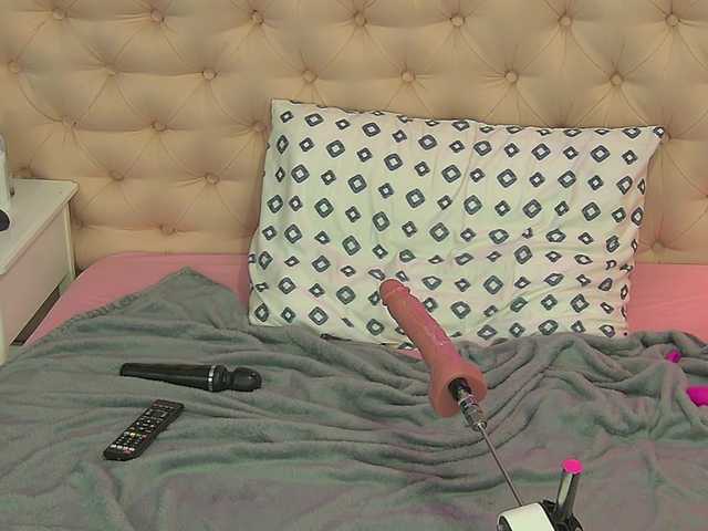 AuraMilf live cam on BongaCams