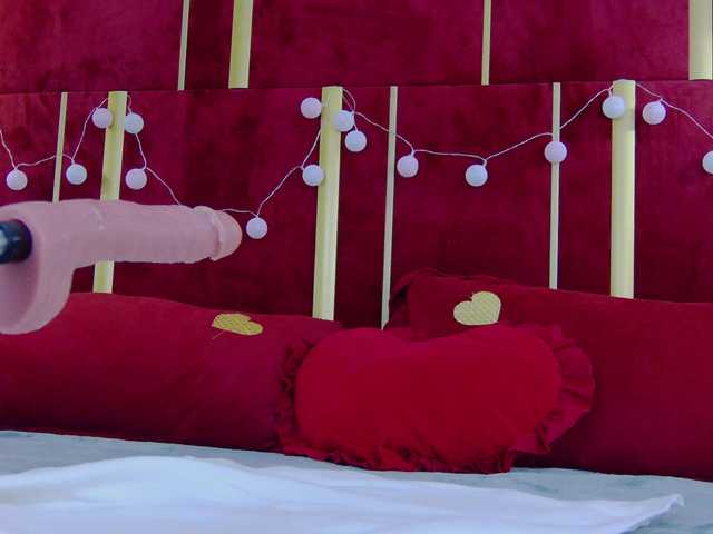 AuraMilf live cam on BongaCams