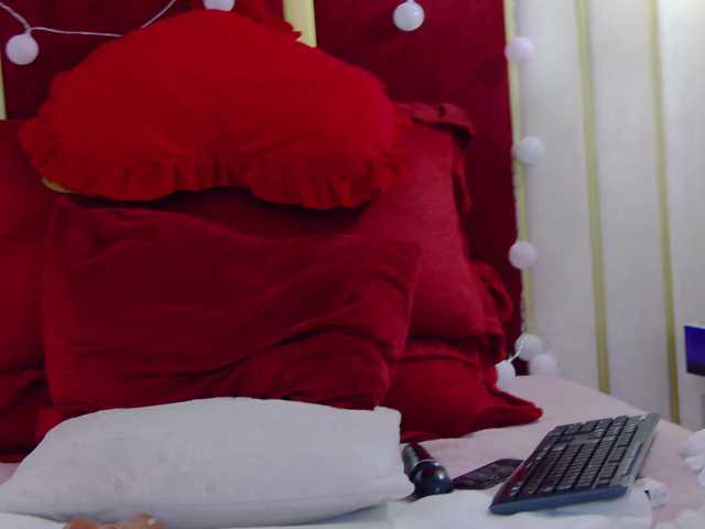 AuraMilf live cam on BongaCams