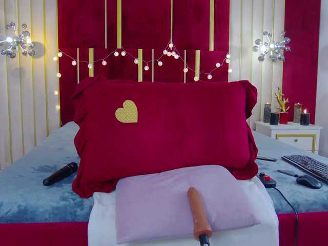 AuraMilf live cam on BongaCams