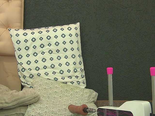AuraMilf live cam on BongaCams