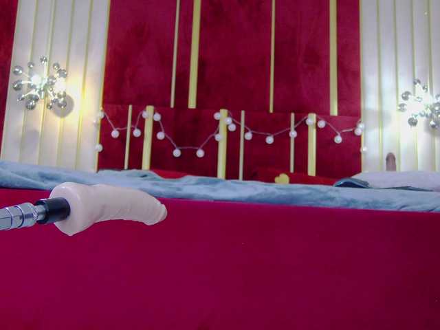 AuraMilf live cam on BongaCams