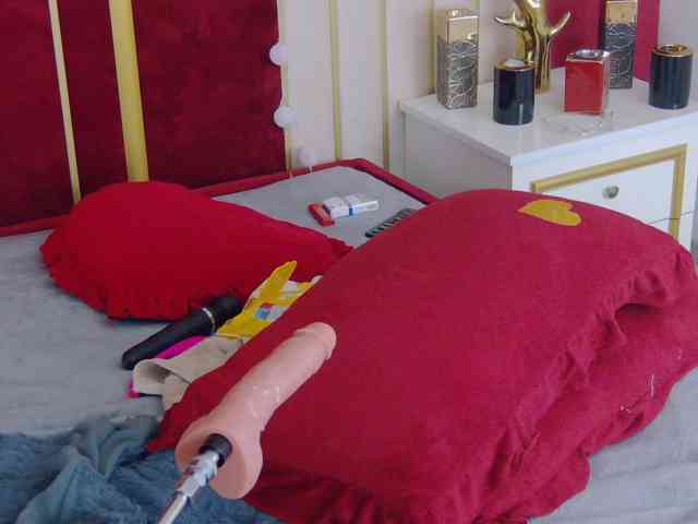 AuraMilf webcam