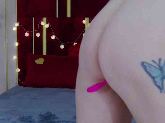AuraMilf webcam