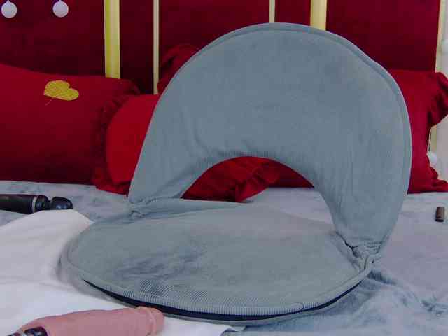 AuraMilf webcam