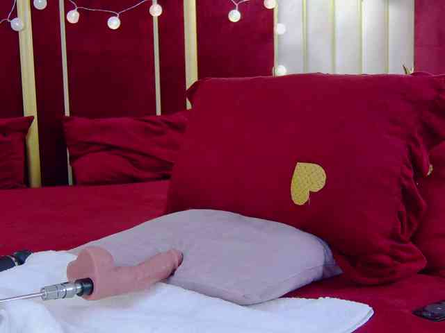 AuraMilf webcam