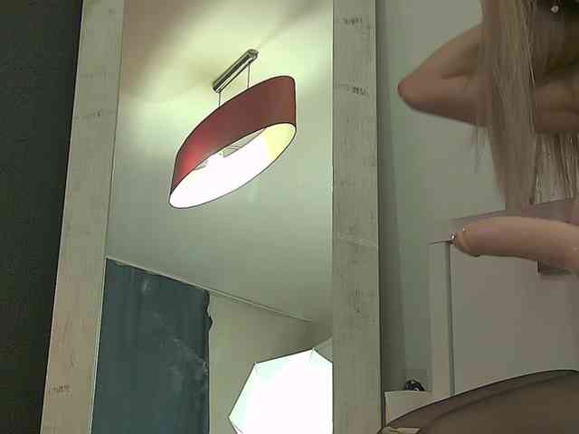 AuraMilf webcam