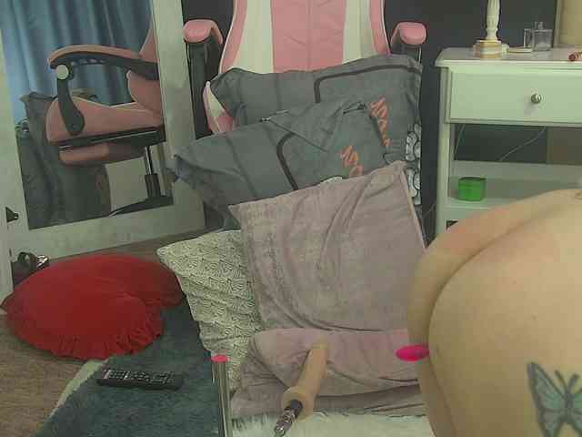 AuraMilf webcam