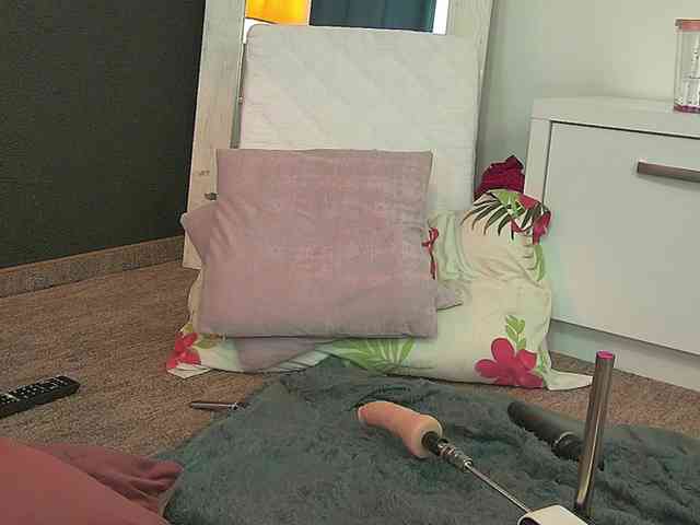 AuraMilf webcam