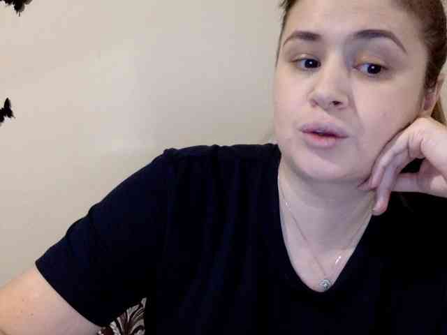 Miki196 webcam