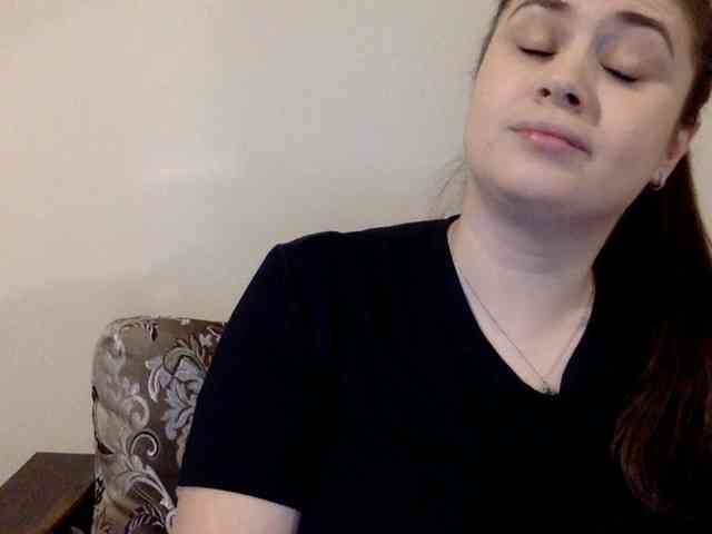 Miki196 webcam