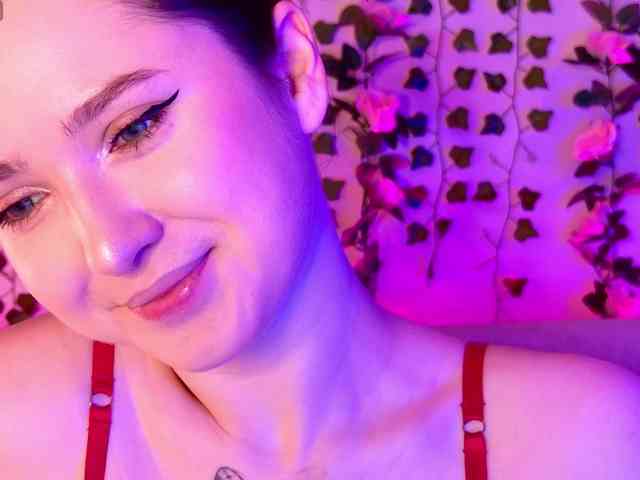 CuteBunnyX webcam