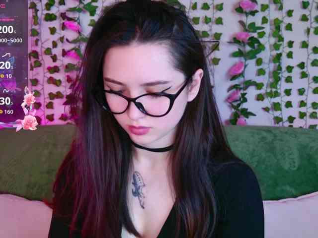 CuteBunnyX webcam