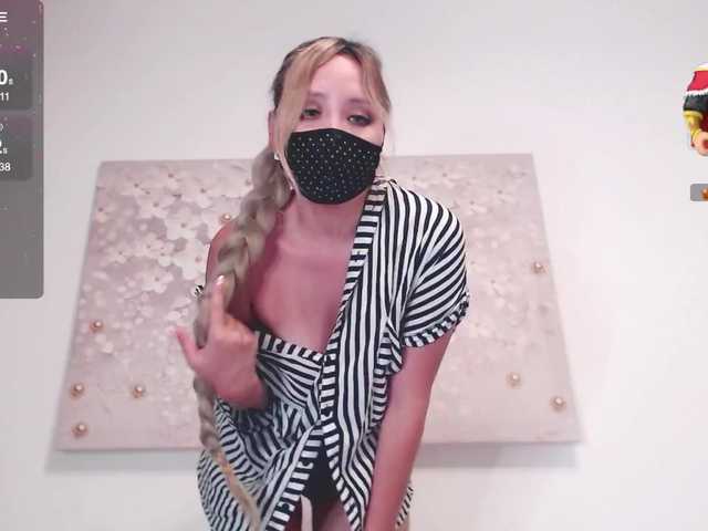 sweet-ari live cam