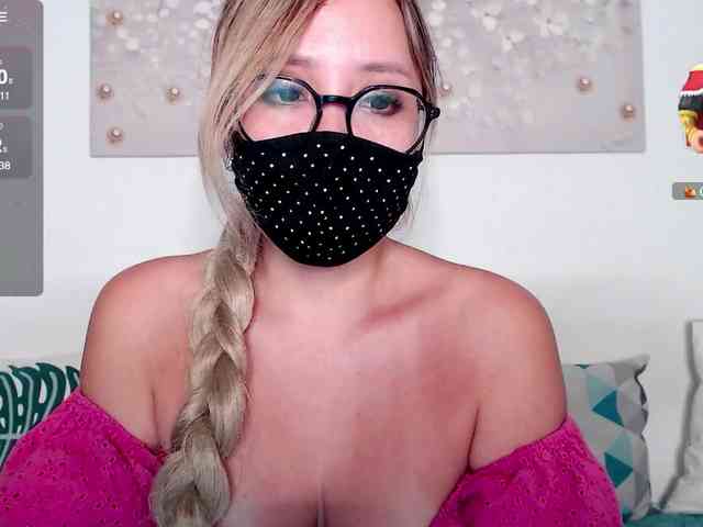Sweet-ariii webcam
