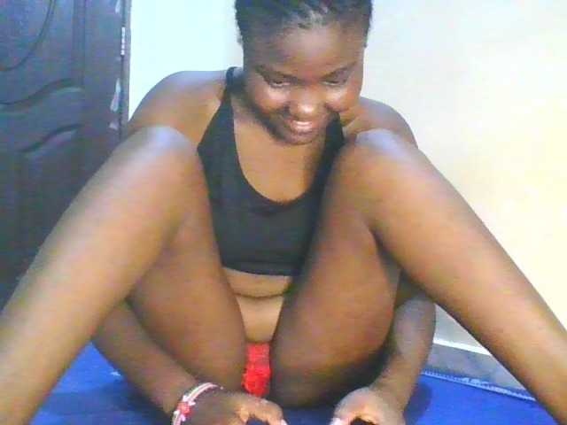 Cute-latasha live cam on BongaCams