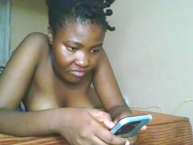 Cute-latasha live cam on BongaCams