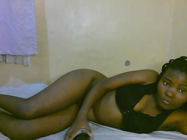 Cute-latasha live cam on BongaCams