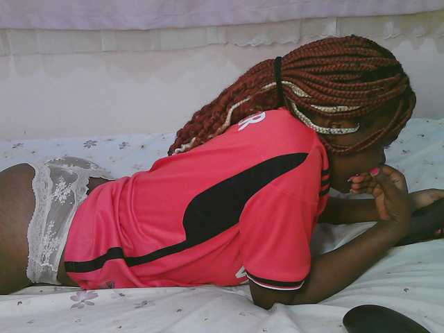 Cute-latasha live cam on BongaCams