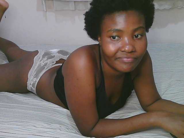 Cute-latasha live webcam show