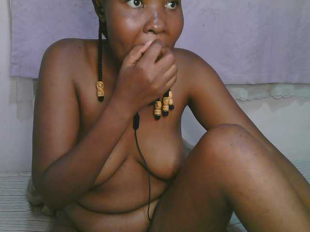 Cute-latasha live cam on BongaCams