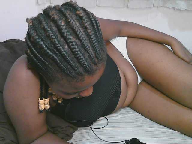 Cute-latasha live cam on BongaCams