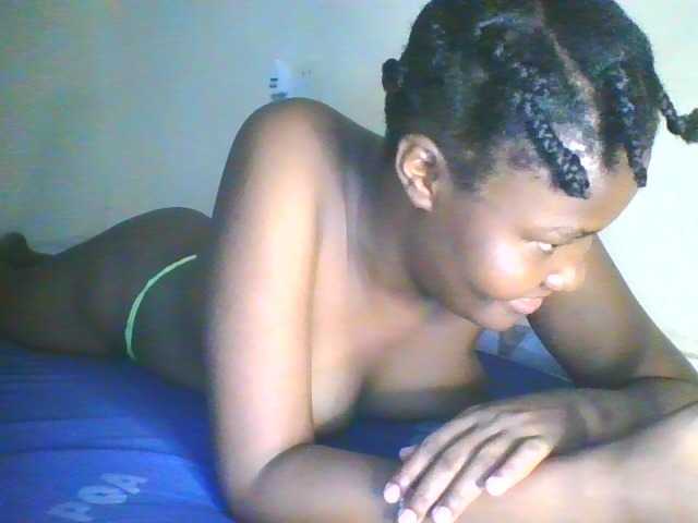 Cute-latasha live cam on BongaCams