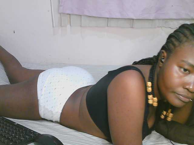 Cute-latasha live cam on BongaCams