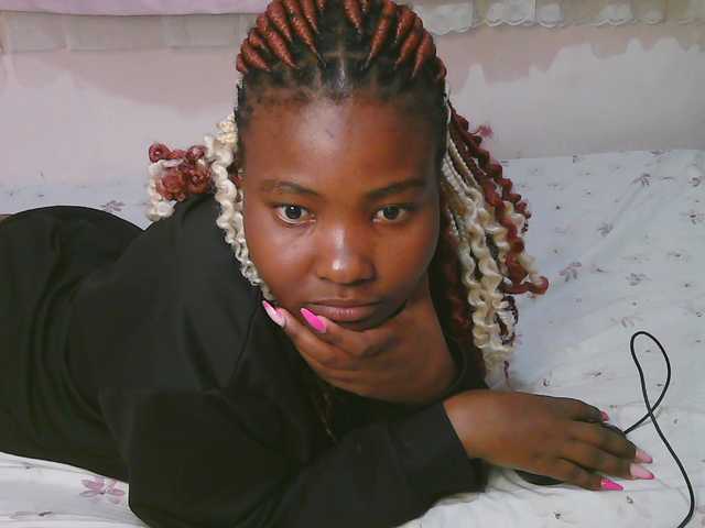 Cute-latasha live cam on BongaCams