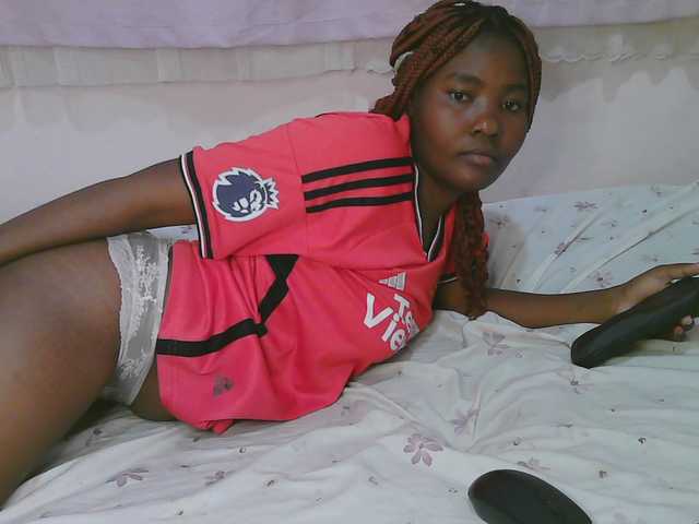 Cute-latasha live cam on BongaCams