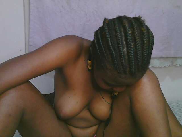 Cute-latasha live cam on BongaCams