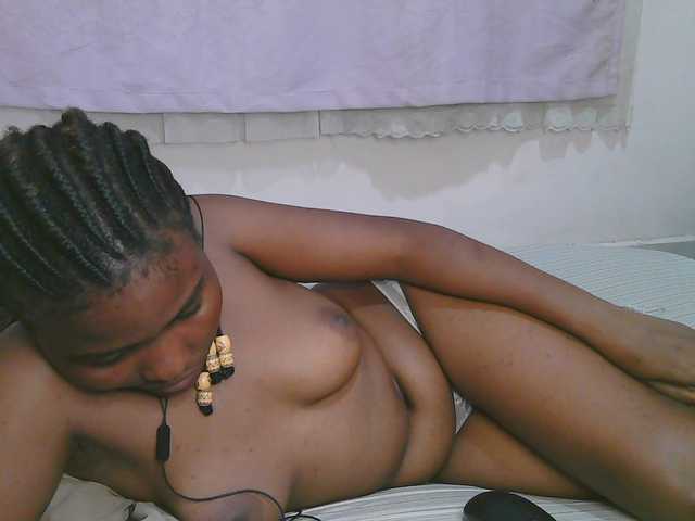 Cute-latasha live webcam show