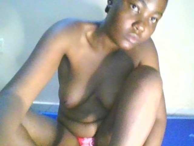 Cute-latasha live cam on BongaCams
