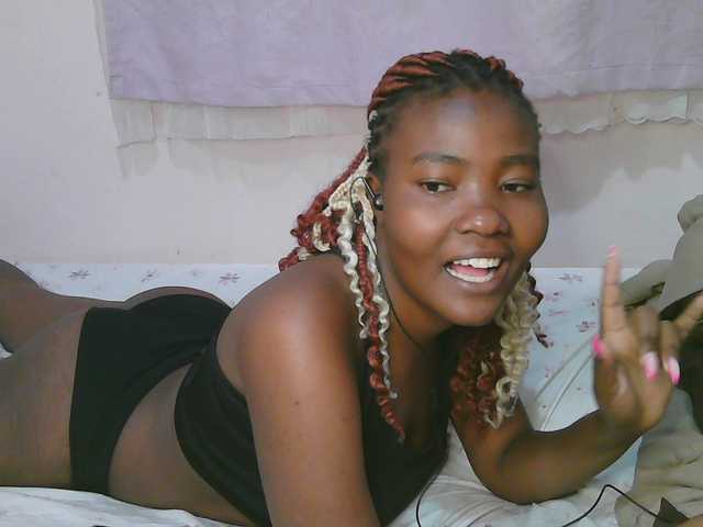 Cute-latasha live cam on BongaCams
