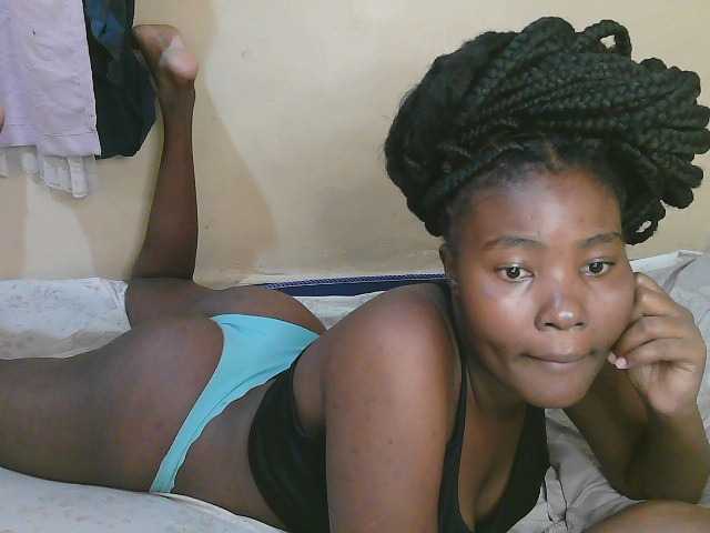 Cute-latasha live cam on BongaCams