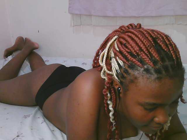 Cute-latasha live cam on BongaCams