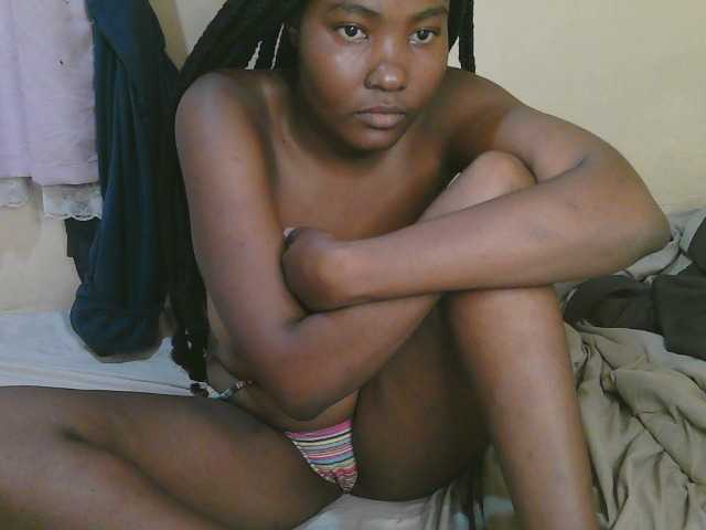 Cute-latasha live cam on BongaCams