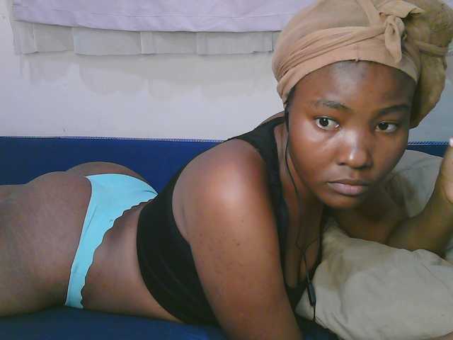 Cute-latasha live cam on BongaCams