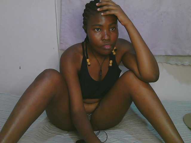 Cute-latasha live cam on BongaCams