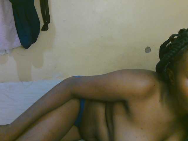 Cute-latasha live cam on BongaCams