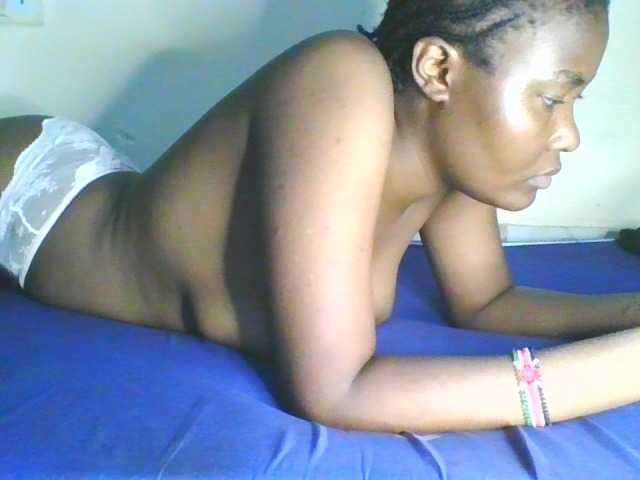 Cute-latasha live cam on BongaCams